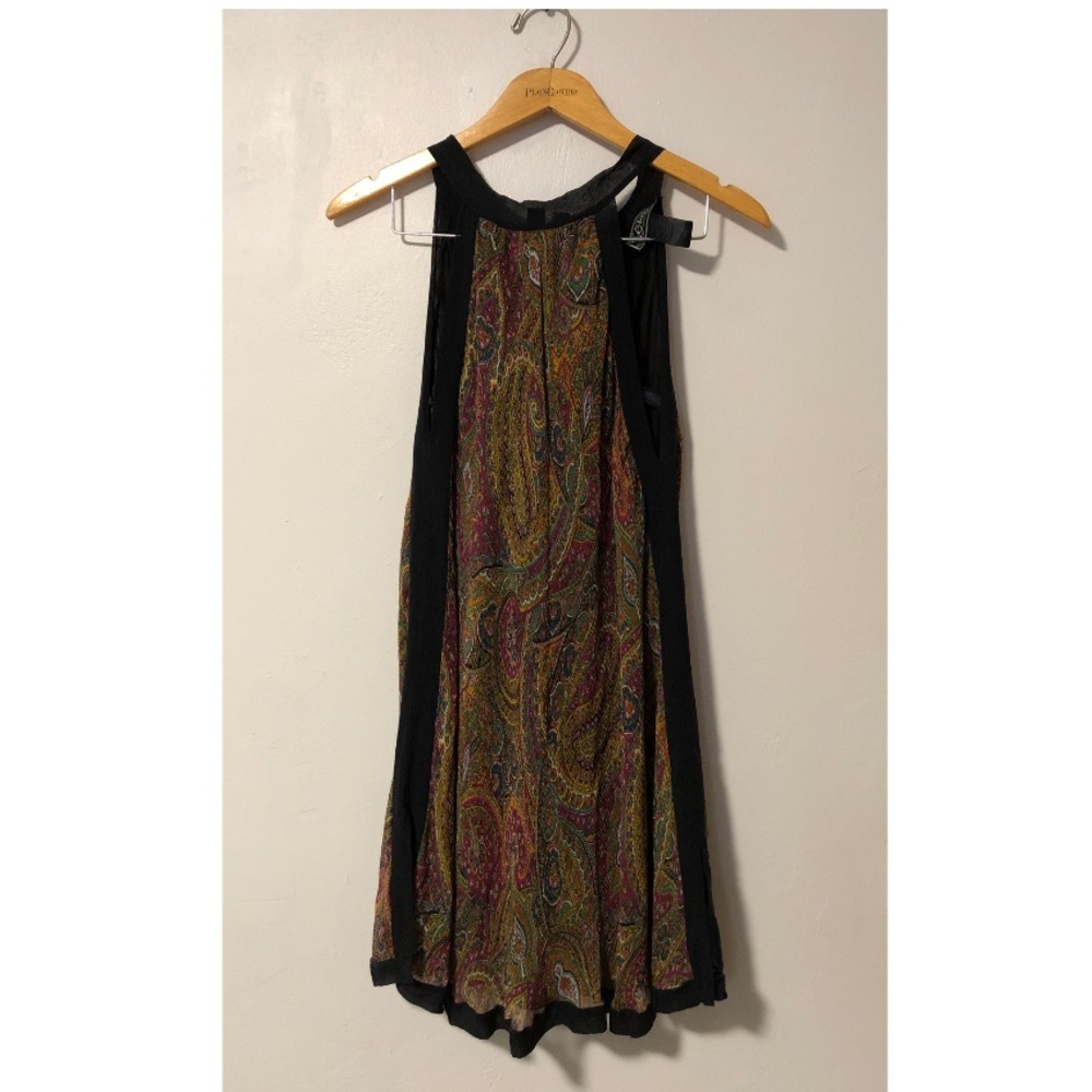 Top or Short Dress, no sleeves / Guess Med / EUC